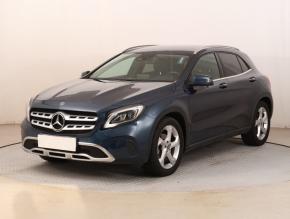 Mercedes-Benz GLA  GLA 180 