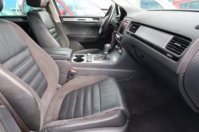 Volkswagen Touareg  3.0 TDI R-Line 