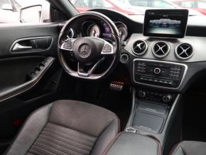 Mercedes-Benz CLA  220 CDI 