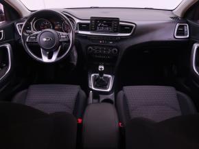 Kia Ceed  1.4 CVVT Silver 