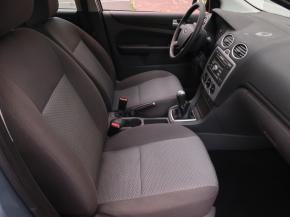 Ford Focus  1.6 16V 