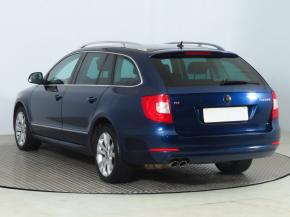 Škoda Superb  2.0 TDI Elegance 