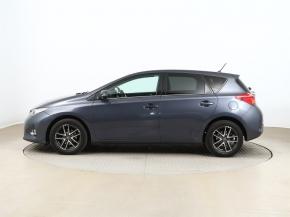 Toyota Auris  1.6 Valvematic 