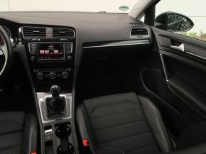 Volkswagen Golf  1.4 TSI 