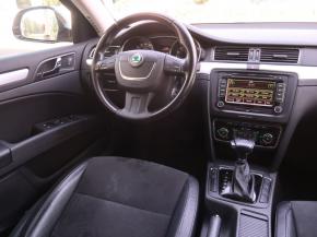 Škoda Superb  2.0 TDI Elegance 