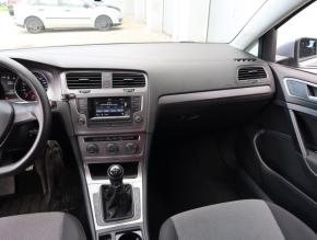 Volkswagen Golf  1.6 TDI 