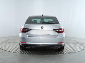 Škoda Superb  2.0 TSI Laurin&Klement 