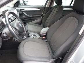 BMW X1  sDrive18i 