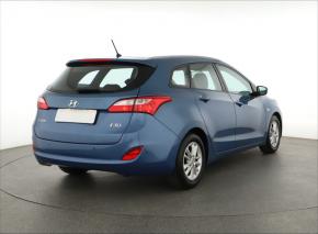 Hyundai i30  1.6 MPI 