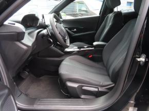 Peugeot 2008  1.2 PureTech 