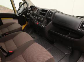 Peugeot Boxer  2.0 BlueHDi 