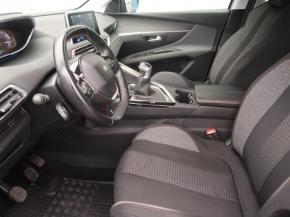 Peugeot 3008  1.5 BlueHDi 