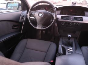 BMW 5  520i 