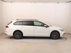 Volkswagen Golf  1.5 TSI Life 