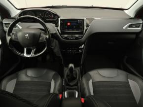 Peugeot 2008  1.6 BlueHDi 