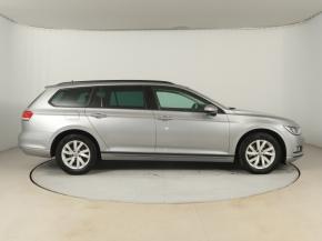 Volkswagen Passat  1.6 TDI 