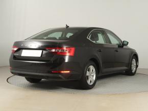 Škoda Superb  1.5 TSI 