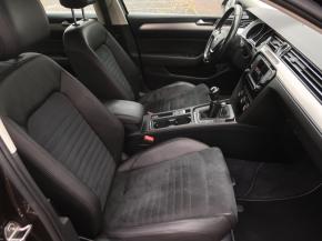 Volkswagen Passat  2.0 TDI 