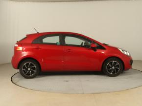 Kia Rio  1.4 CVVT 