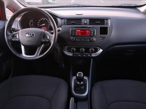 Kia Rio  1.4 CVVT 