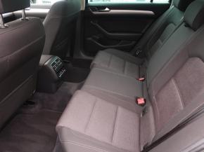 Volkswagen Passat  2.0 TDI 