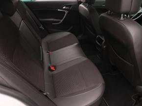 Opel Insignia  2.0 CDTI 