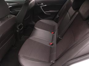 Opel Insignia  2.0 CDTI 