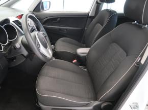 Kia Venga  1.4 CVVT 