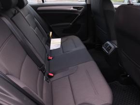 Volkswagen Golf  1.4 TSI 