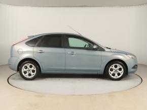 Ford Focus  1.6 16V 