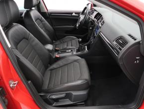 Volkswagen Golf  2.0 TDI 