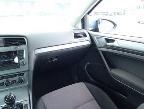 Volkswagen Golf  1.6 TDI 