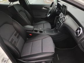 Mercedes-Benz GLA  GLA 200 CDI 4MATIC 