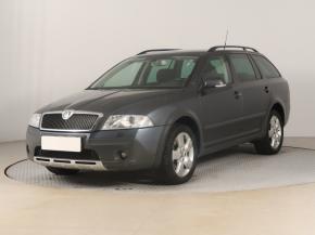 Škoda Octavia  Scout 2.0 TDI . 