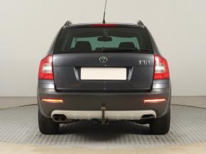 Škoda Octavia  Scout 2.0 TDI . 