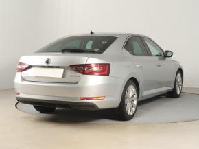 Škoda Superb  2.0 TDI 