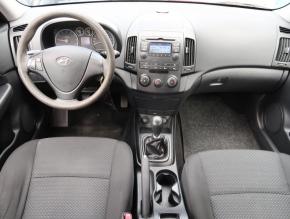 Hyundai i30  1.4 CVVT 