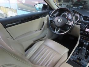 Škoda Superb  2.0 TDI Laurin&Klement 