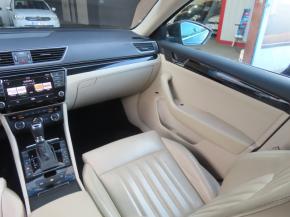 Škoda Superb  2.0 TDI Laurin&Klement 