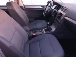 Volkswagen Golf  1.6 TDI 