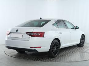 Škoda Superb  2.0 TDI 