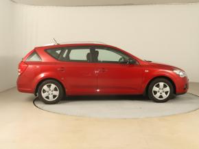 Kia Ceed  1.4 CVVT 