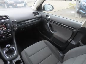 Volkswagen Golf  1.6 TDI 