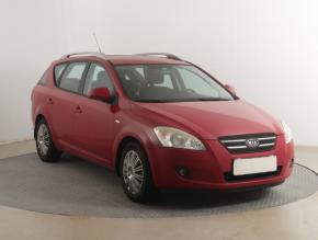 Kia Ceed  1.4 CVVT 