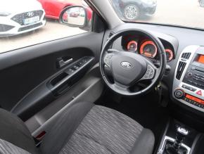 Kia Ceed  1.4 CVVT 