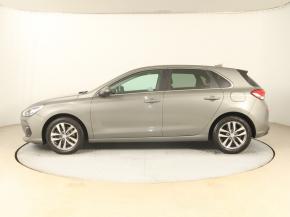 Hyundai i30  1.4 T-GDI 