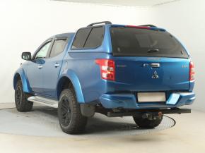 Mitsubishi L200  2.4 DI-D 