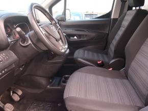 Opel Combo  1.2 Turbo Edition 