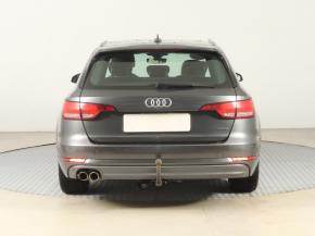 Audi A4  2.0 TDI 