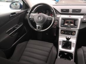 Volkswagen Passat  2.0 TDI 